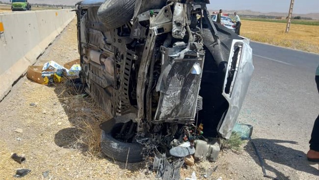 حادثه 24 -  تصادف در جاده فدشکویه به زاهدشهر فسا یک کشته بر جا گذاشت .