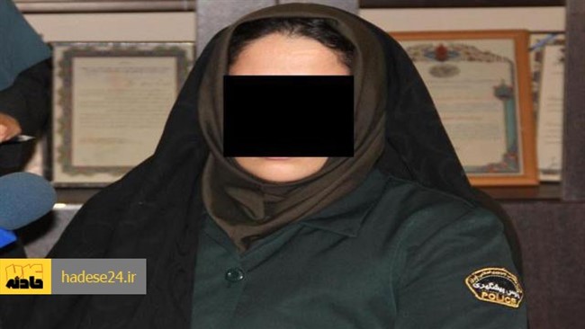 رئیس پلیس آگاهی استان آذربایجان شرقی از دستگیری خانمی ملبس به لباس پلیس که از شهروندان در این پوشش اقدام به اخاذی می کرد خبر داد.