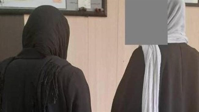 رئیس پلیس آگاهی استان از دستگیری ۴ زن فالگیر که با بیهوش کردن افراد مُسن طلاجات آنها را سرقت می‌کردند، خبر داد.