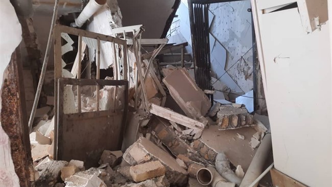رئیس سازمان آتش نشانی بیرجند از انفجار منزل مسکونی در حسین آباد سادات بیرجند خبر داد.