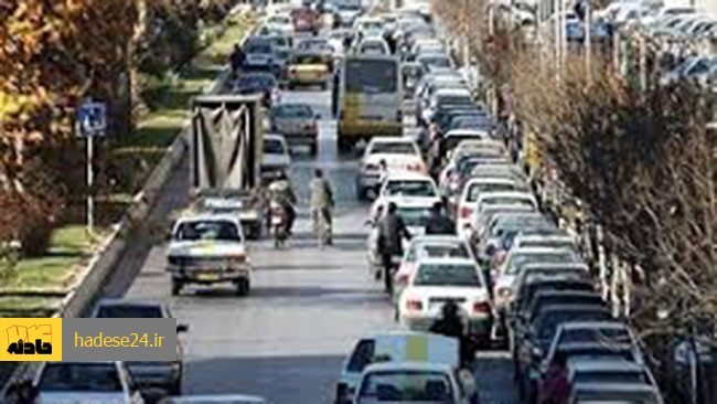 رئیس مرکز اطلاع‌رسانی پلیس راهور تهران بزرگ از ترافیک سنگین در بزرگراه ارتش به دلیل واژگون جرثقیل خبرداد.