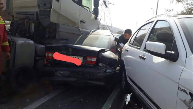 سخنگوی سازمان آتش‌نشانی و خدمات ایمنی شهر تهران از تصادف زنجیره‌ای ۱۳ خودرو با یکدیگر در بزرگراه شهید یاسینی خبرداد.