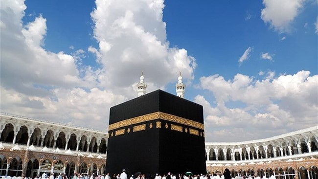 رئیس سازمان حج و زیارت جزییات اعزام زائران به عمره مفرده را اعلام کرد و گفت: ثبت‌نام زائران از ۲۲ آذرماه آغاز و اعزام آنها از ۲۸ آذرماه انجام خواهد شد.