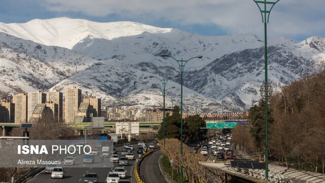 بر اساس اعلام شرکت کنترل کیفیت هوای تهران، میانگین کیفیت هوای پایتخت هم‌اکنون (۲۲ آذرماه) در شرایط قابل قبول است.