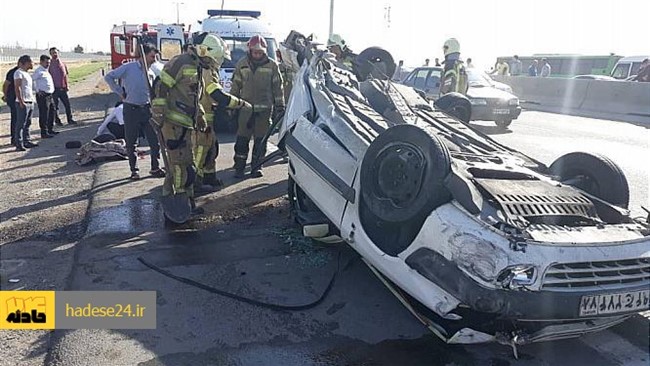 رئیس اورژانس ۱۱۵ کازرون گفت: واژگونی خودرو زانتیا در جاده دوان کازرون یک کشته و سه مصدوم بر جای گذاشت.