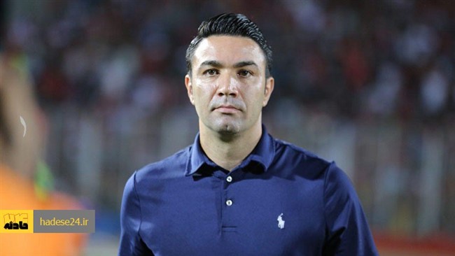 سخنگوی باشگاه فولاد خوزستان از مخالفت این باشگاه با استعفای جواد نکونام و ادامه کار این مربی خبر داد.