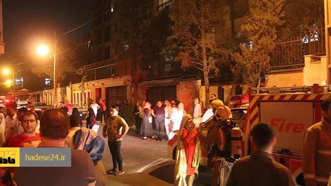 یک آتش‌نشان در آتش‌سوزیِ مجتمع ۱۵۳ خیابان بهارِ تهران به شهادت رسید.