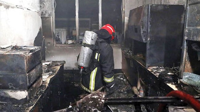 سخنگوی سازمان آتش نشانی و خدمات ایمنی شهرداری تهران، از آتش‌سوزی یک پاساژ قدیمی در محدوده بازار تهران خبر داد و گفت: در این حادثه چندین مغازه دچار آتش‌سوزی و خسارت شدند؛ اما تلفات جانی نداشت.