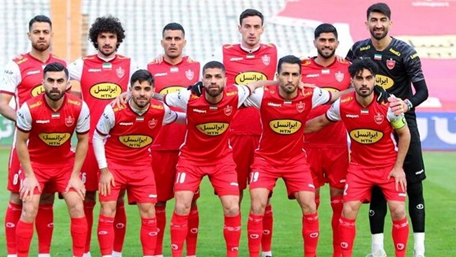 یحیی گل محمدی قصد دارد تیمش را در دربی شماره ۱۰۱ با یک تغییر نسبت به آخرین بازی با استقلال ارنج کند.