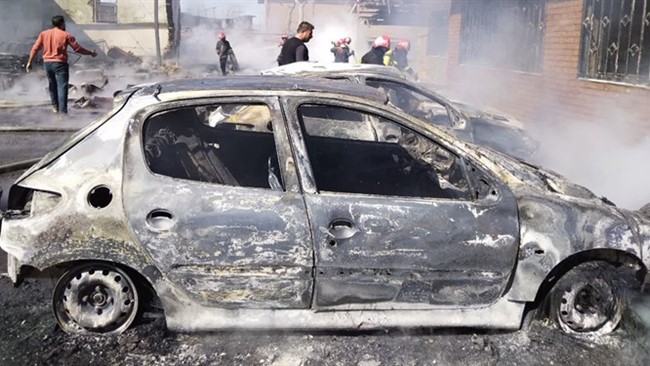 رئیس پلیس پیشگیری پایتخت از دستگیری عامل ناامنی که پس از درگیری با اهالی ساختمانی در تهرانپارس اقدام به آتش زدن دو خودرو کرده بود، خبر داد.
