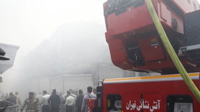 سخنگوی سازمان آتش نشانی شهرداری تهران از آتش سوزی در یک انبار چسب در بازار سید ولی خبر داد.