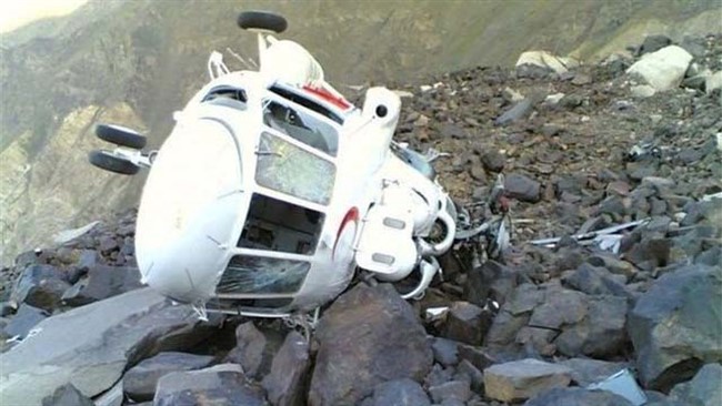 یک فروند بالگرد امداد رسانی دقایقی پیش در منطقه آجم از توابع بخش دیشموک شهرستان کهگیلویه سقوط کرد.
