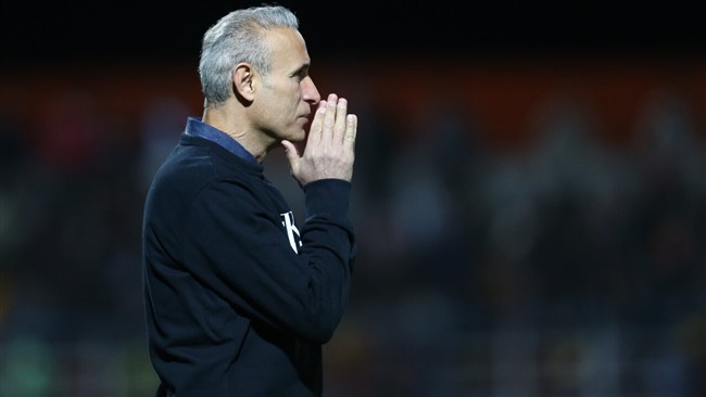 مدیر تیم فوتبال پرسپولیس به شایعه درگیری پورعلی گنجی و گل محمدی در بین دو نیمه دیدار با ذوب آهن واکنش نشان داد.