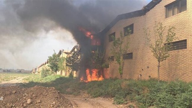 مدیر روابط عمومی سازمان آتشنشانی کرمانشاه از حریق گسترده در کارخانه تولید قیر شهرک صنعتی زاگرس خبر داد.