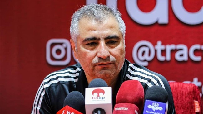 مس رفسنجان و پرسپولیس امروز (دوشنبه) در چارچوب هفته پانزدهم لیگ برتر فوتبال به تساوی یک بر یک رسیدند.