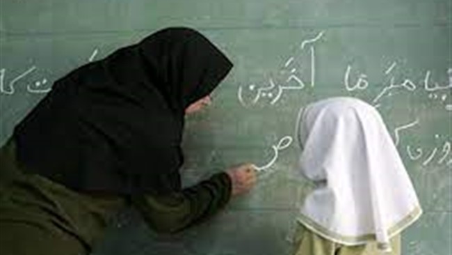 معلمان بازنشسته استان‌های مختلف از واریز پاداش پایان خدمت در برخی استان‌ها خبر می‌دهند.