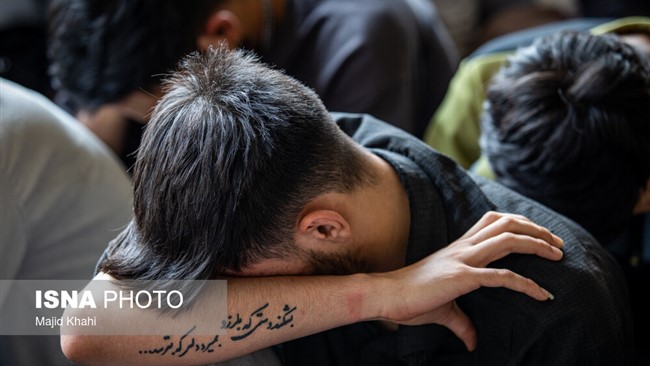 فرمانده انتظامی شهرستان تنگستان گفت: با هوشیاری مأموران پلیس، مسافرکشی که اقدام به زورگیری و سرقت جواهرات مسافران خود می‌کرد، دستگیر شد.