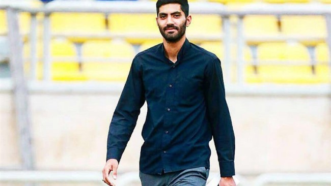 معاون وزیر ورزش و جوانان نسبت به اضافه شدن محمد انصاری به هیئت مدیره باشگاه پرسپولیس واکنش نشان داد.