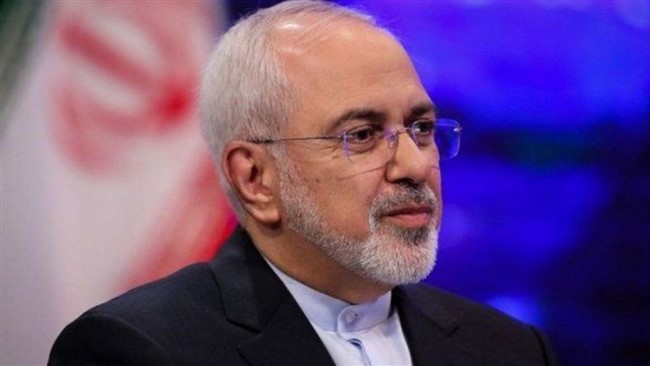 محمدجواد ظریف وزیر امور خارجه جمهوری اسلامی در ایران در دولت های یازدهم و دوازدهم به جماران گفت: من بعید می دانم ما بتوانیم اختلاف های خود را با آمریکا حل کنیم.