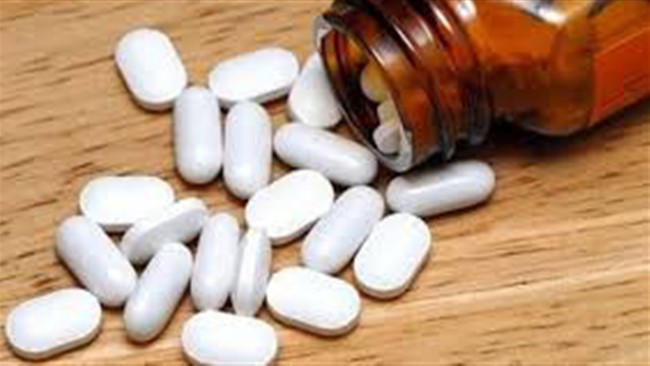 رئیس اداره پایش زنجیره مصرف داروی سازمان غذا و دارو، از آموکسی سیلین و سفکسیم را پرمصرف ترین داروهای آنتی بیوتیک در کشور نام برد.