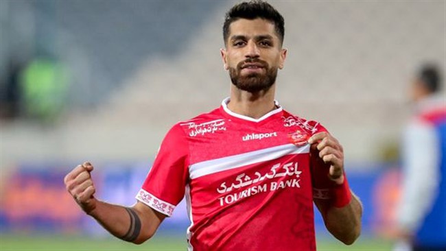 میلاد سرلک هافبک دفاعی پرسپولیس به دلیل مصدومیت، هنوز نمی تواند در ترکیب پرسپولیس به میدان برود.