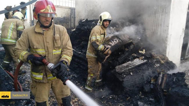 سرپرست مرکز آتش نشانی شهرداری کازرون گفت: بر اثر آتش سوزی عمدی در مرکز ترک اعتیاد این شهرستان ۳ نفر مصدوم شدند.