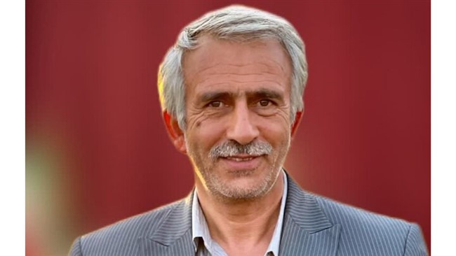 حسین علوی‌نسب رئیس شورای اسلامی شهر درود از توابع شهرستان زبرخان، امروز جمعه بر اثر سوءقصد اسیدپاشی مجروح شد.