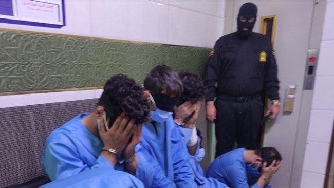 مرد 65ساله که در بنگاه املاک مورد ضرب و شتم قرار گرفته بود، قبل از مرگ، قاتلانش را لو داد.