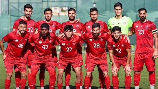 پرسپولیس در مصافی حساس که شاید آخرین فرصت نتیجه گیری برای وحید هاشمیان باشد به مصاف گل گهری می رود که در ۸ بازی پیاپی نتایج حاصله کاملا به کام سرخپوشان بوده است.