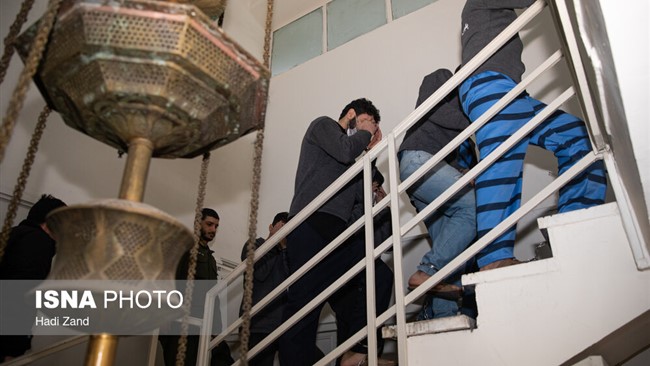 رئیس پلیس آگاهی تهران از دستگیری ۷۰ سارق خبر داد که سه نفر از آنان با گلوله پلیس متوقف شدند.