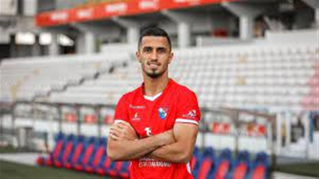 پنجمین گل علی علیپور در این فصل با یک خوشحالی خاص همراه بود. او سریعتر از همیشه به پنجمین گل خود در لیگ برتر این فصل رسید.
 او این بار نه از پشت محوطه جریمه و نه از روی نقطه پنالتی بلکه با یک ضربه سر، دروازه را گشود. ضربه سر، یادآور گل‌های مهم برای این مهاجم مازنی است، گلی که به استقلال در ۱۹ سالگی به ثمر رساند و همچنین گلی که در اولین بازی نخستین فصل برانکو به پدیده زد - نقاط عطف در کارنامه این فوتبالیست گلزن.