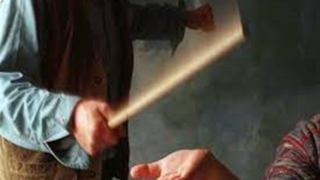 دانش‌آموزی در شهرستان بوکان که بر اثر برخورد تنبیهی یکی از معاونان دچار مصدومیت شده بود، عصر امروز پس از دریافت خدمات درمانی از بیمارستان ترخیص شد و حال عمومی او مساعد گزارش شده است.