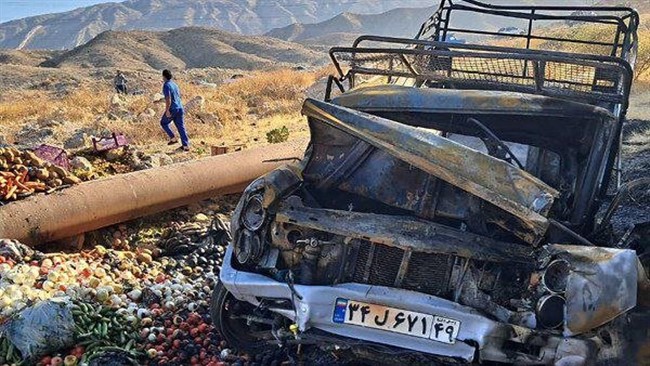 در پی حادثه واژگونی خودرو سواری حامل کارگران سوخت‌بر، یک کارگر کشته و کارگر دیگر زخمی شد.