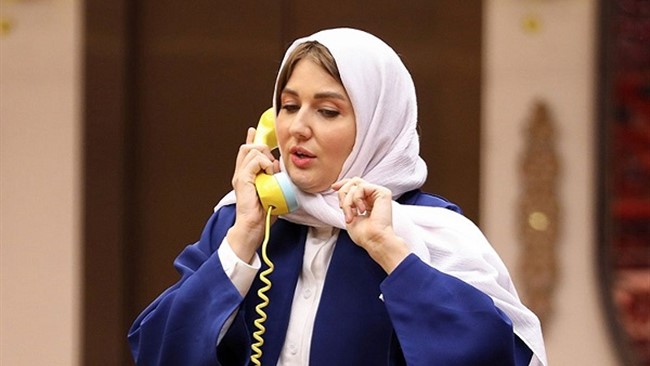 گلوریا هاردی، بازیگر و همسر ساعد سهیلی، اخیراً عکسی جذاب و داغ از خود و پسرش در حرم امام رضا منتشر کرده است که به سرعت در شبکه‌های اجتماعی پربازدید شده است.