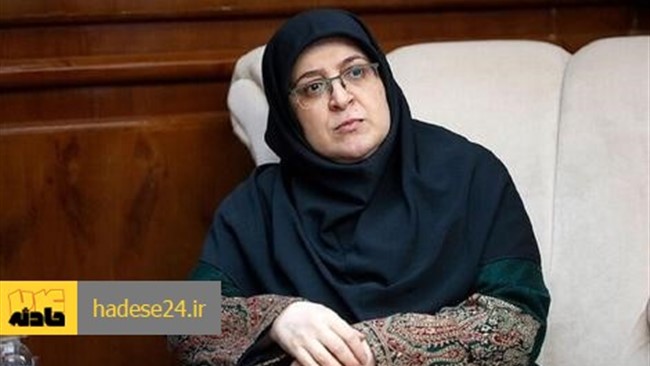 نشست سخنگوی دولت به دلیل بد شدن‌ حال‌ فاطمه‌ مهاجرانی قطع شد. مهاجرانی گفت: عذرخواهی می‌کنم. آدمیزاد است و فشار کار باعث ضعف بدن می‌شود.