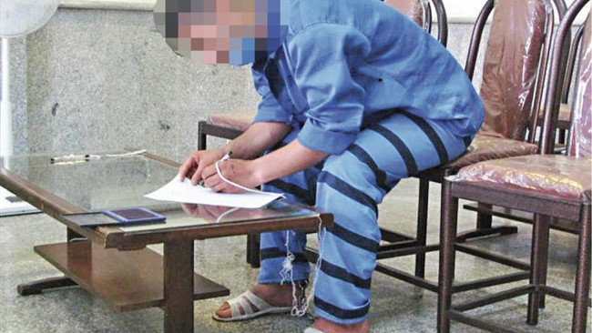 پسر جوان که با همدستی دوست دوران دانشگاهش پدر ثروتمند خود را به قتل رسانده بود، با رأی قضات دادگاه کیفری به قصاص محکوم شد.