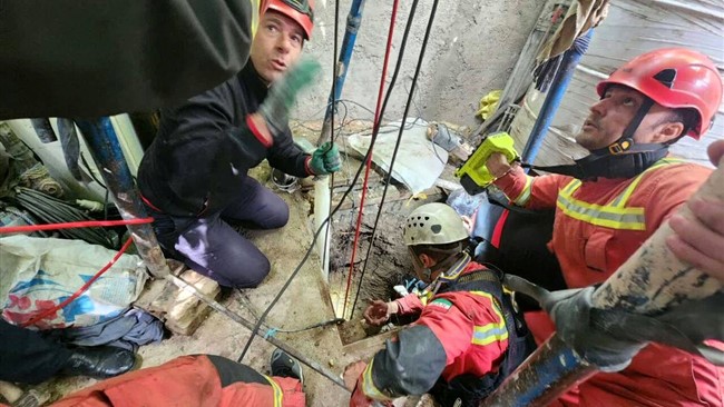 یک کارگر جوان بر اثر سقوط از یک ساختمان در حال ساخت در خیابان شهید بهشتی اراک جان خود را از دست داد.