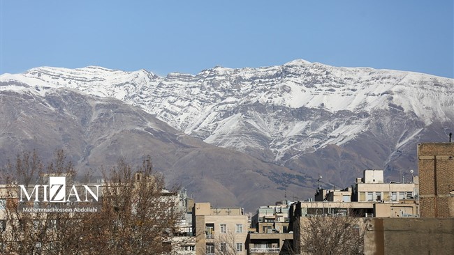 براساس اعلام شرکت کنترل کیفیت هوای تهران، میانگین شاخص کیفیت هوای پایتخت روز سه‌شنبه (۹ دی ۱۴۰۴) بر روی عدد ۶۰ قرار گرفته و کیفیت هوای تهران در وضعیت «قابل قبول» است. همچنین طی ۲۴ ساعت گذشته شاخص کیفیت هوا بر روی عدد ۶۷ و در وضعیت «قابل قبول» قرار داشت.