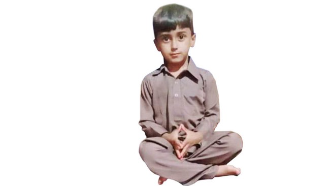 دادستان زاهدان گفت: ۹ مأمور خاطی در پرونده جان باختن کودک پنج ساله ایرانشهری دستگیر شدند.