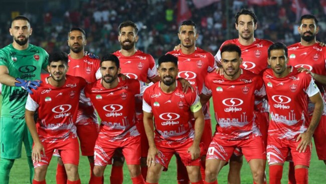پرسپولیس که قهرمانی در لیگ را از دست داده، حالا تنها به امید نایب قهرمانی و گرفتن سهمیه پلی آف لیگ نخبگان آسیا پا به سه بازی آخر در لیگ می گذارد.