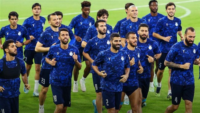 سازمان لیگ فوتبال ایران اعلام کرد دیدار دو تیم استقلال تهران و صنعت نفت آبادان در چارچوب مرحله نیمه‌نهایی جام حذفی باشگاه‌های کشور با تغییر زمان مواجه شده است.