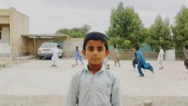پس از سه روز جست‌وجوی گسترده و نفس‌گیر، سرانجام پیکر بی‌جان امیرمحمد هوت، کودک ۸ ساله اهل بخش پلان، امروز پیدا شد.