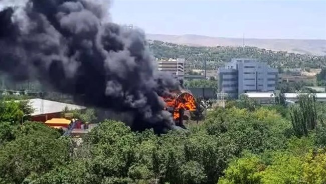با گزارش مشاهده دود و آتش از دستگاه شهربازی باغلارباغی، تیمی از آتش نشانی تبریز به محل حادثه اعزام و این آتش را مهار کردند.
