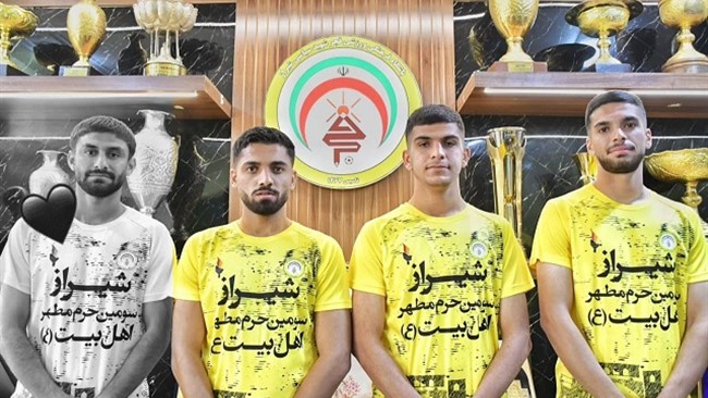 بازیکن فصل پیش تیم فجر سپاسی شیراز بر اثر سانحه رانندگی درگذشت.