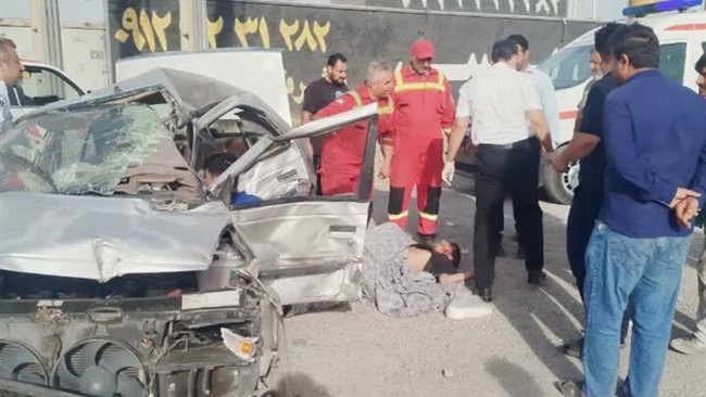 معاون فرهنگی و اجتماعی پلیس راهور تهران بزرگ از مرگ یک عابر پیاده در تصادف با خودروی پژو ۲۰۶ در ورودی پل توحید ـ ستارخان خبر داد.