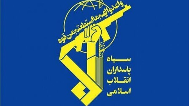 قرارگاه قدس سپاه از شهادت یکی از رزمندگان در انفجار بمب کنار جاده‌ای در یکی از مسیرهای سیستان‌وبلوچستان خبر داد.