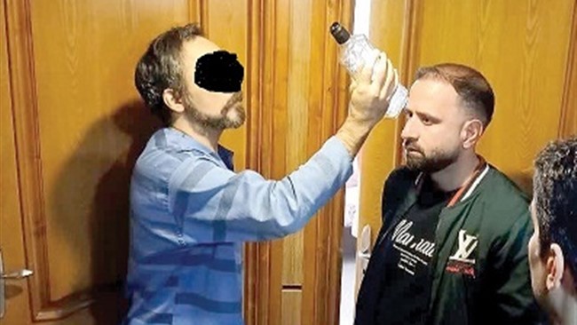 اعترافات دردناک پسر۴۳ ساله ای که مادرش را با ضربات بطری شراب به قتل رسانده است