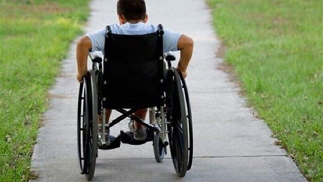 مدیرکل بهزیستی خراسان رضوی از ضرب و شتم یک مددجوی دارای معلولیت در آسایشگاه شهید فیاض بخش مشهد خبر داد و گفت: ضارب از محل کار اخراج و به مراجع قضایی معرفی شده است.