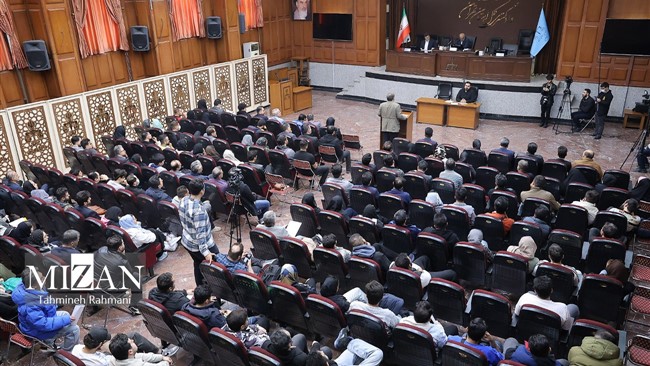 سومین جلسه دادگاه رسیدگی به پرونده متهمان کوروش کمپانی در دادگستری استان تهران برگزار شد.