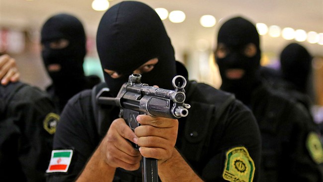 آدم‌ربایان که با انگیزه اخاذی 200میلیارد تومانی مرد 67ساله‌ای را در رشت ربوده بودند، در عملیات ضربتی پلیس آگاهی گیلان دستگیر شدند.